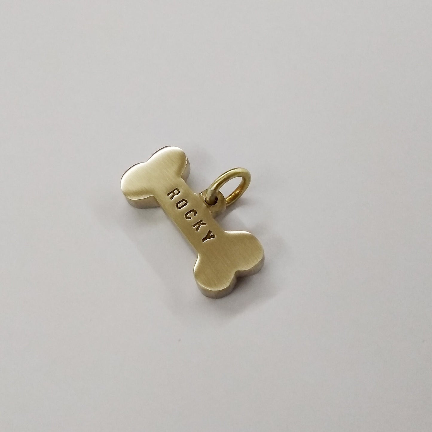 Médaille d'identification personnalisée en forme d'os de chien